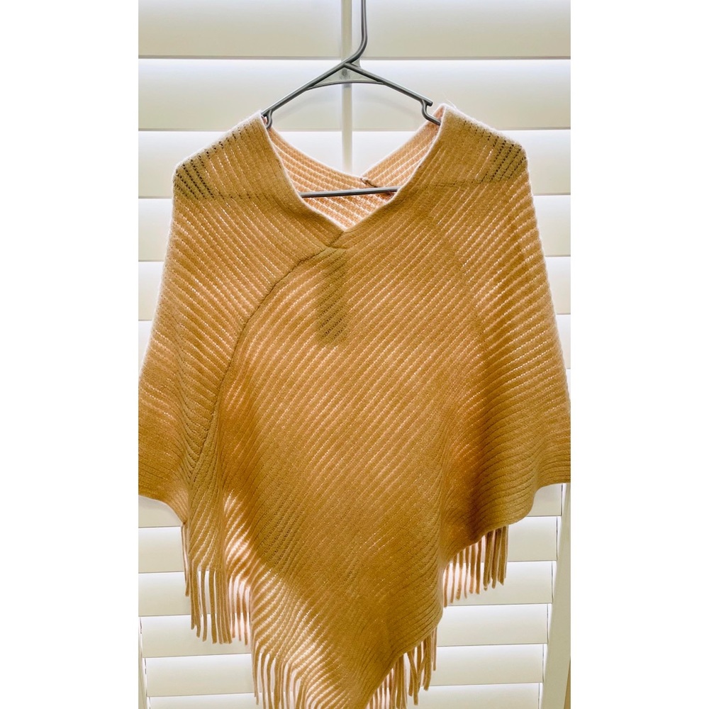 Time And Tru Women’s Poncho